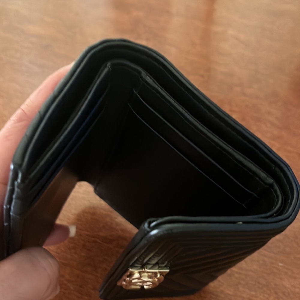 Authentic Chanel Caviar Chevron Boy trifold wallet - Picture 3 of 9